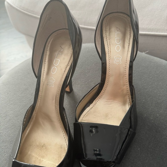 Patent leather heels - Picture 3 of 5